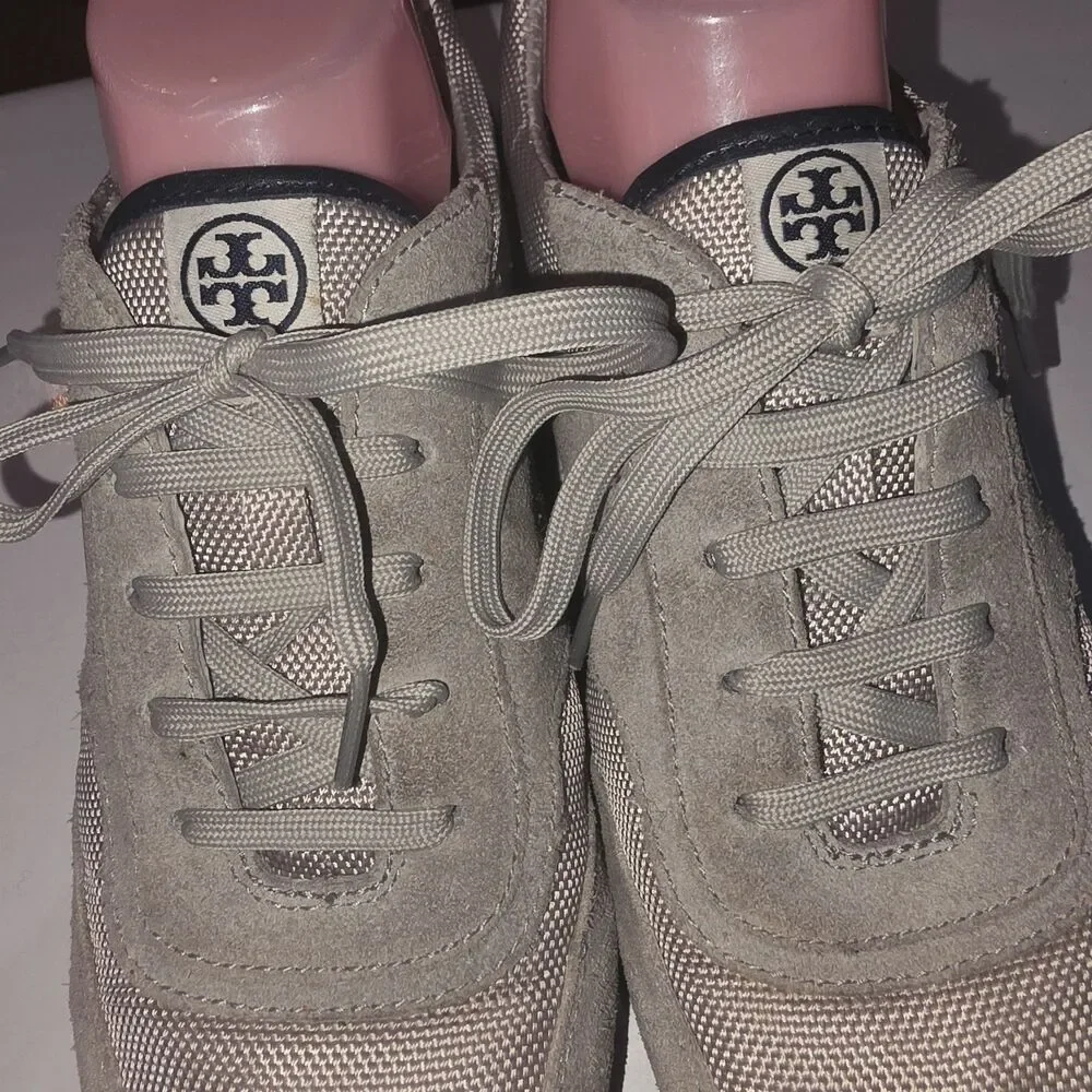 Tory Burch ︎brand tory